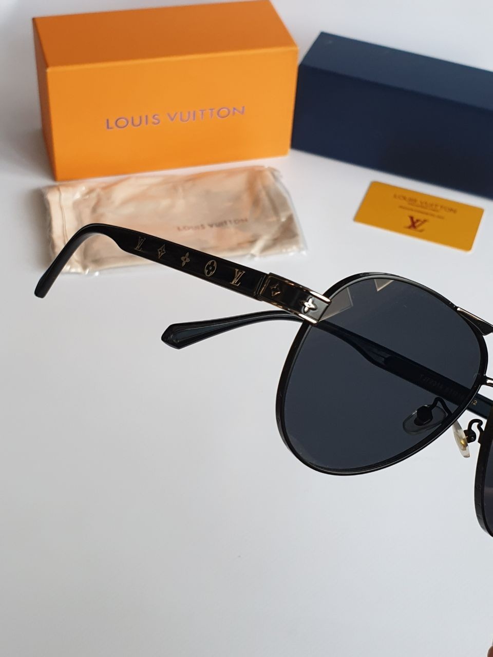 Louis vuitton