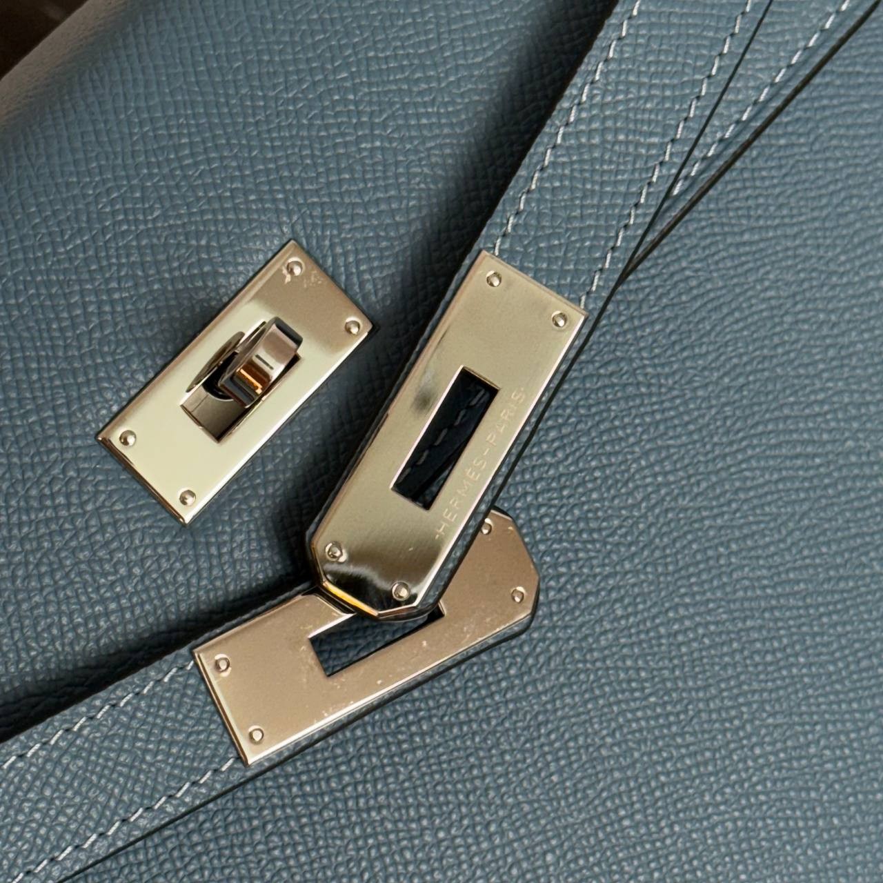 Hermes Kelly Bag 28 cm