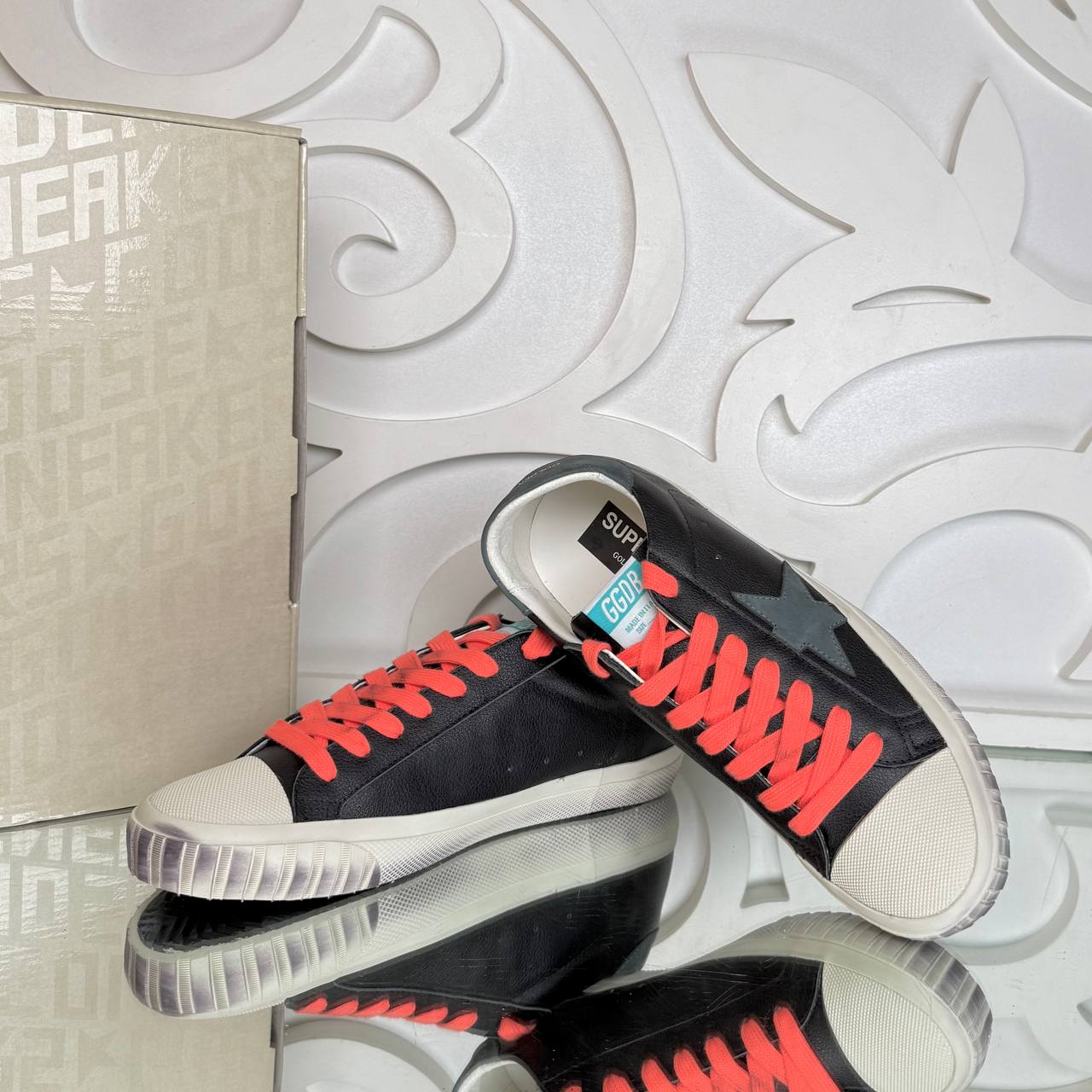 Golden Goose Super-Star Sneakers