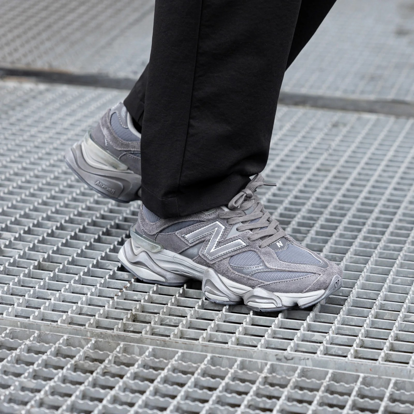 New Balance 9060SG Magnet Grey