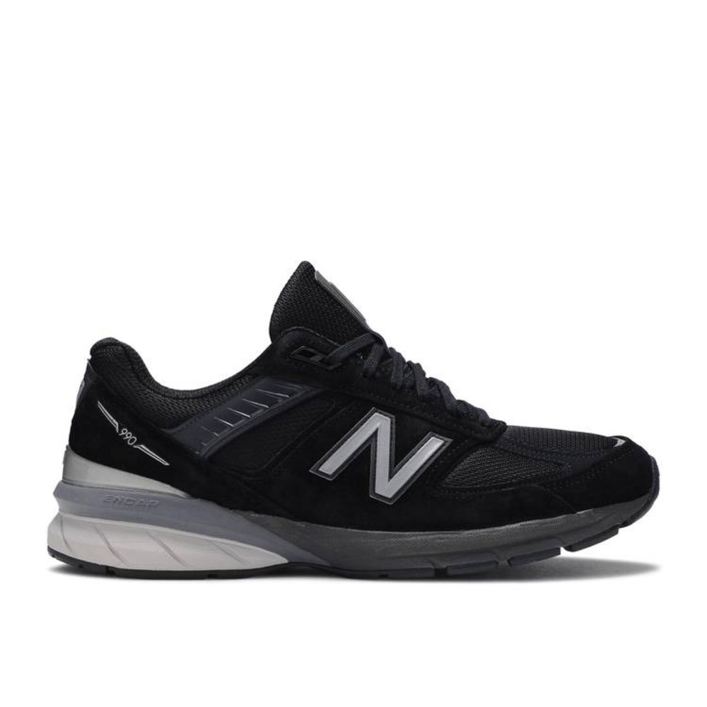 New Balance 990 v5 Black