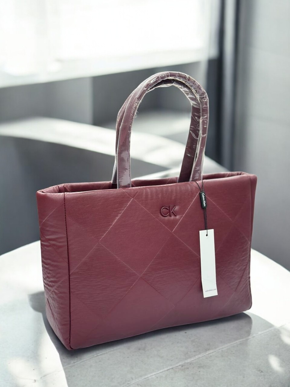Calvin Klein Re Lock Quilt Tote Bordo