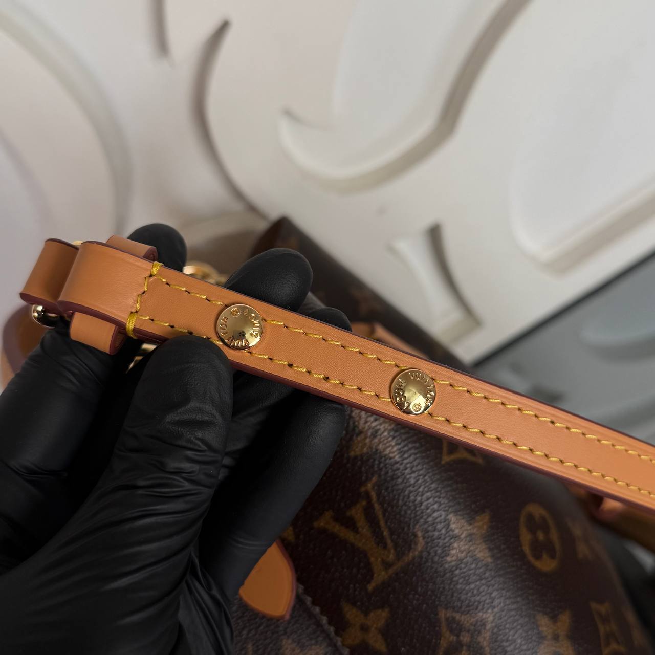 Louis Vuitton Neo Noe BB Hakiki Deri İthal Aksesuar 