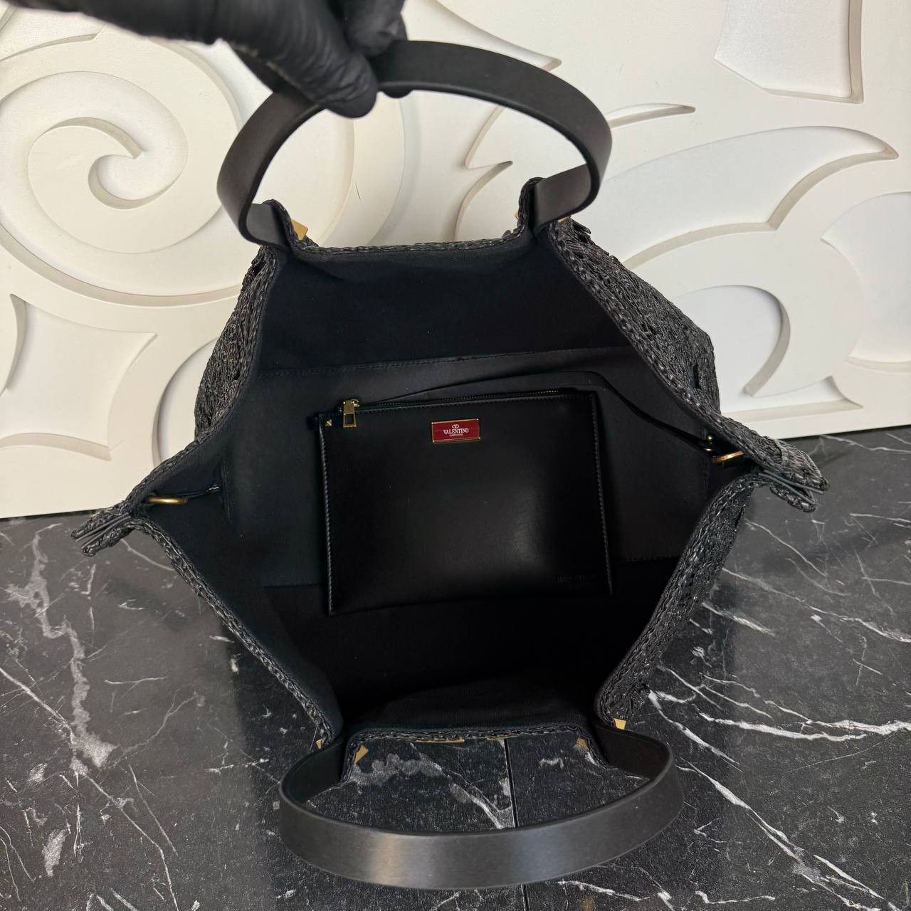 Valentino Garavani Rockstud  Top Handle Raffia Bag Big