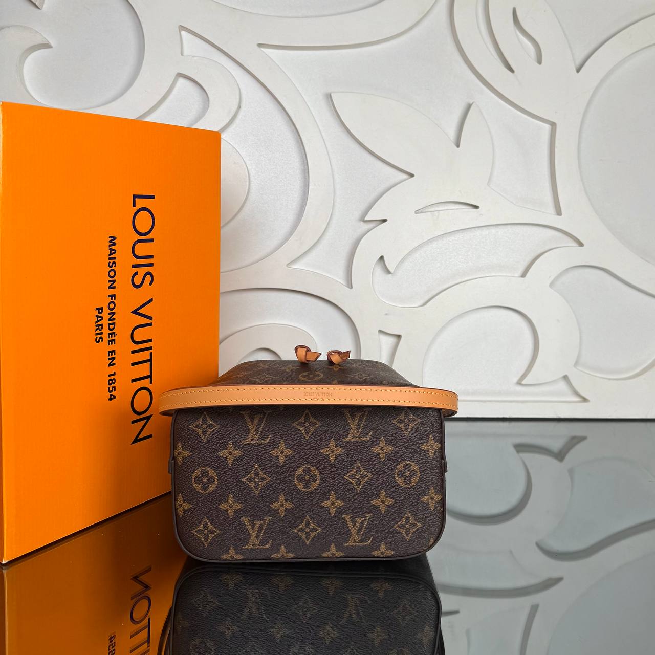 Louis Vuitton Neo Noe BB Hakiki Deri İthal Aksesuar 