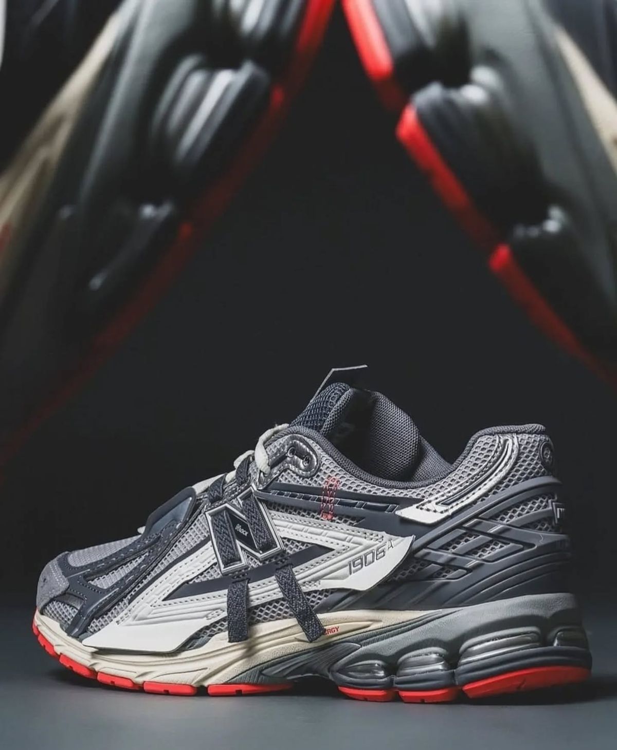New Balance 1906A Slate Grey ‘Drift Red’