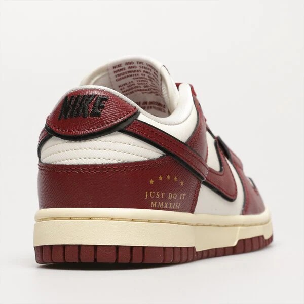 Nike Dunk Low Bordo MMXXII