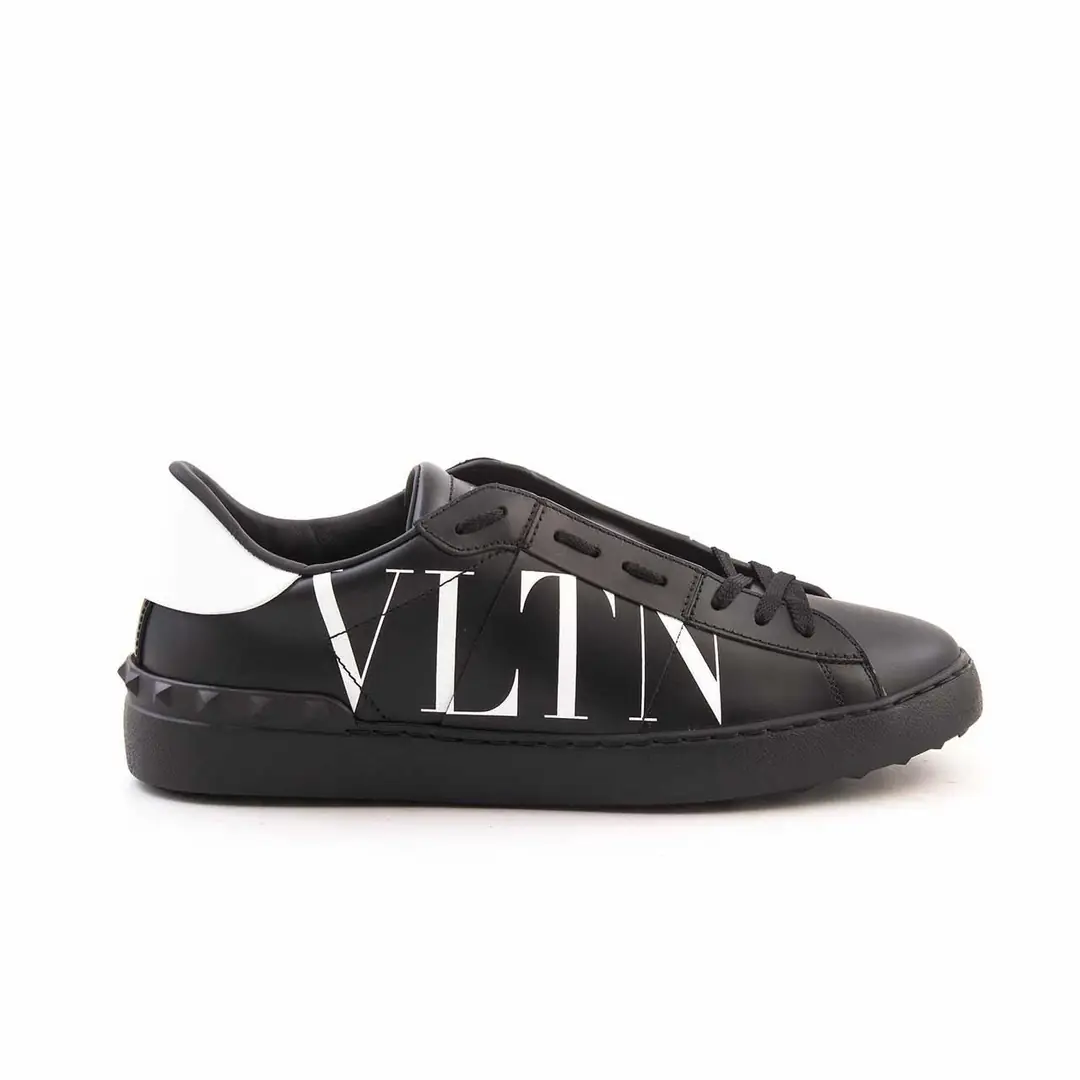 valentino-garavani-erkek-spor-