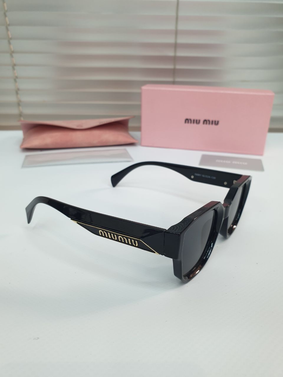 MIU MIU Gözlük