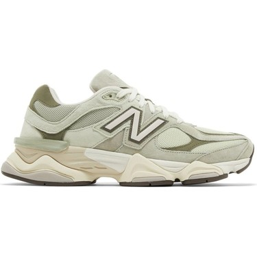 New Balance 9060 trainers in green