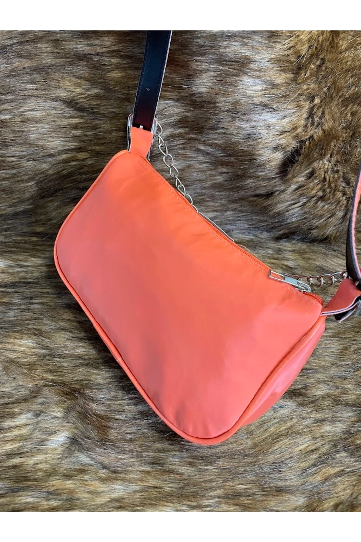 Sl-704 Turuncu Ince Zincirli Baget Çanta
