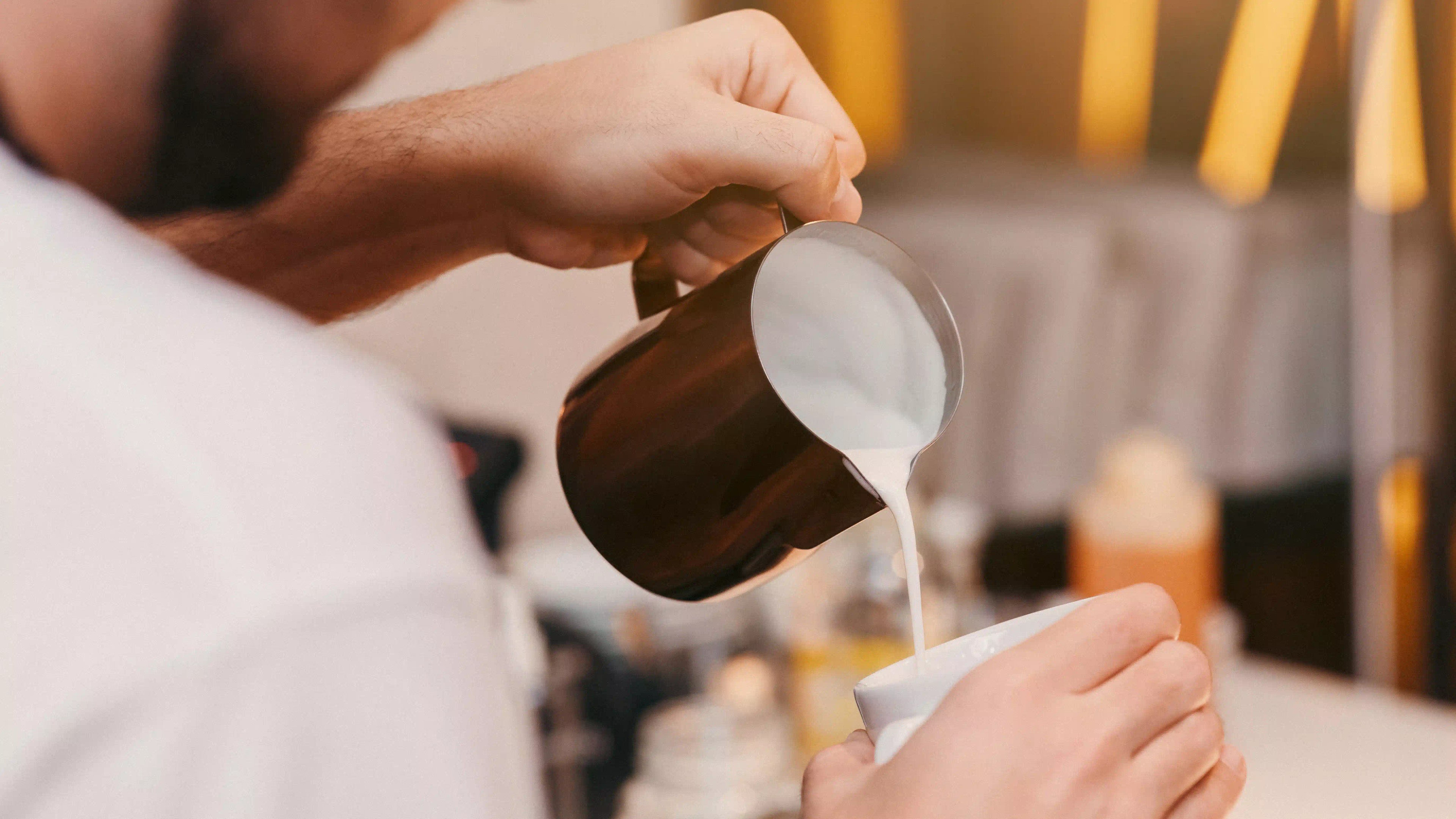 Barista Sütü Nedir? Normal Sütten Farkları Nelerdir?