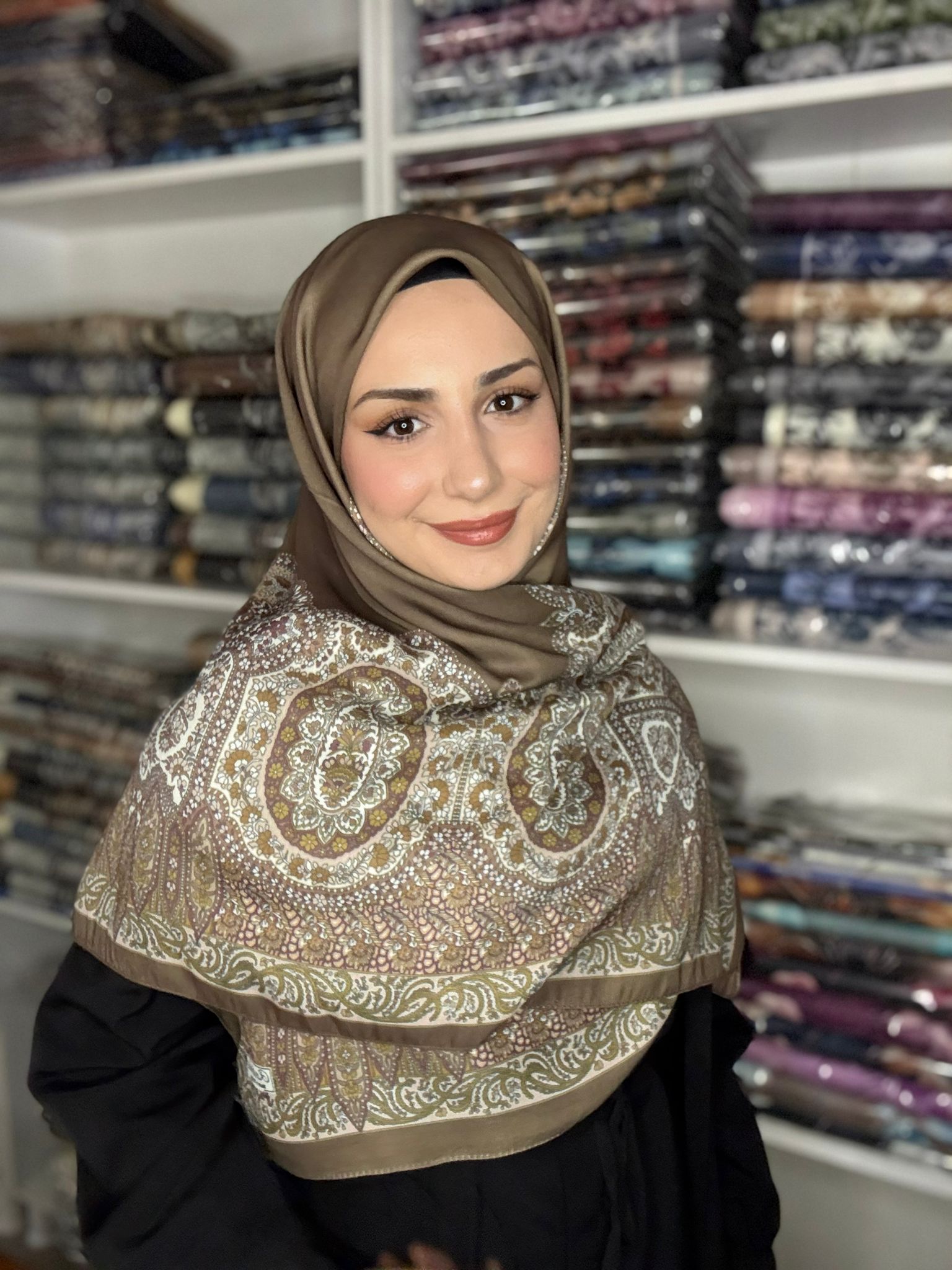 120x120 Büyük Boy Eşarp Desenli Pamuklu - Saray Nakışı Vizon