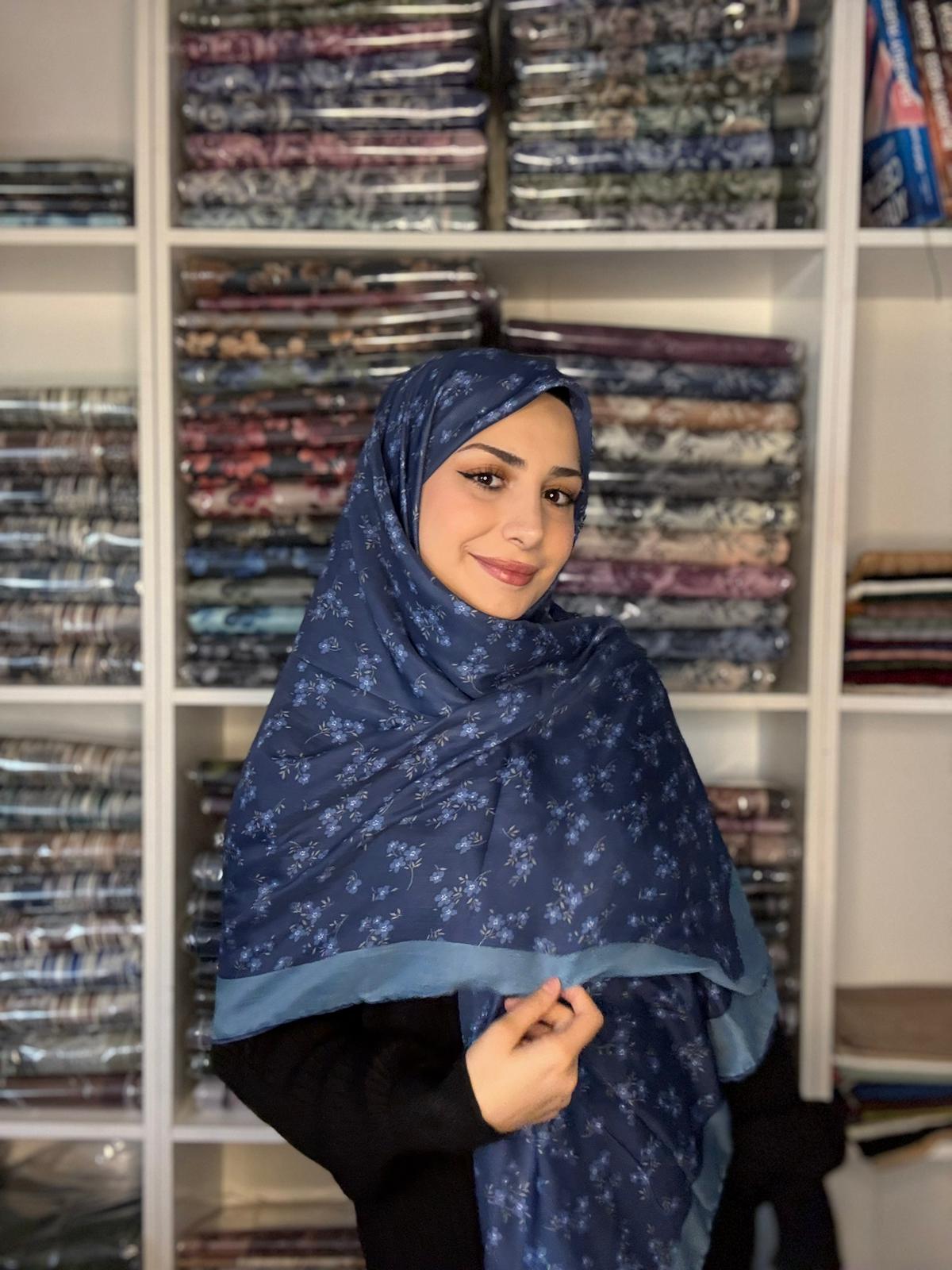 140x140 Büyük Boy Eşarp Desenli Tülbent - Çıtır Çiçek İndigo