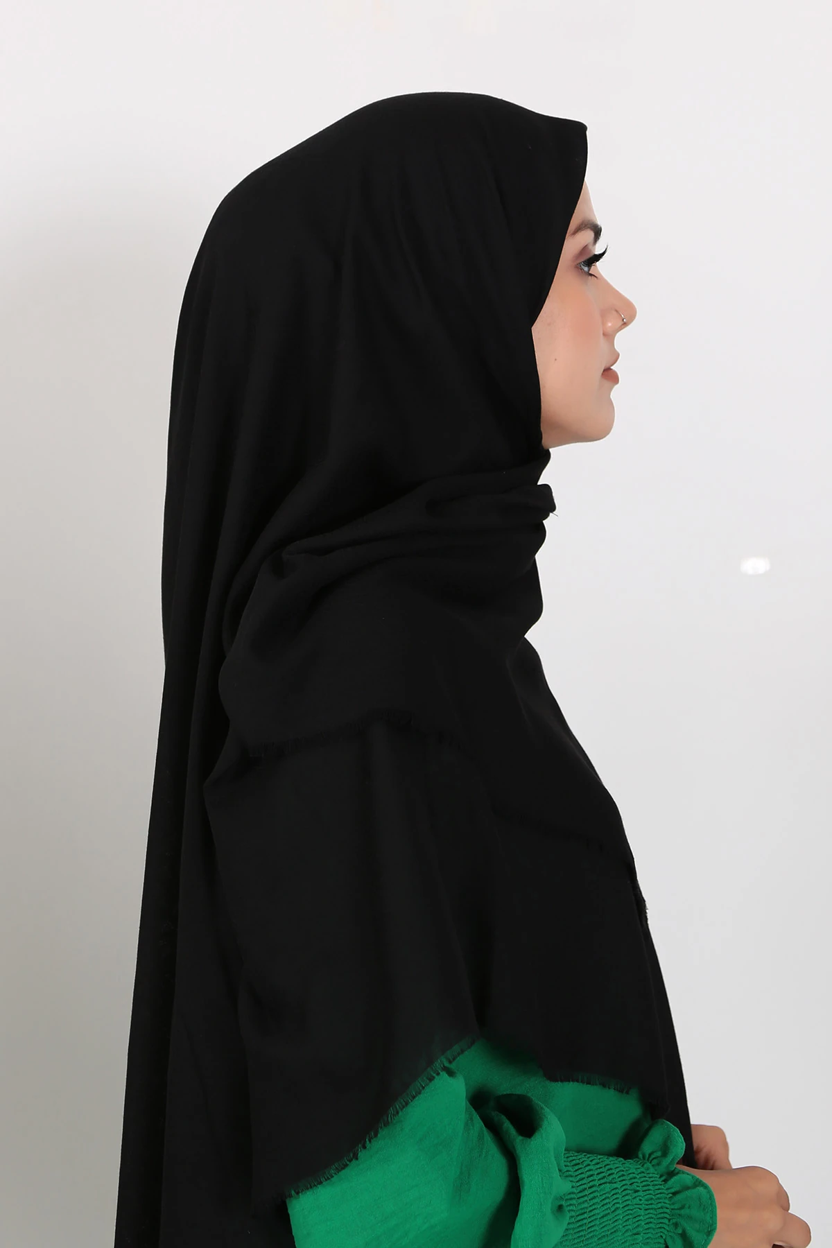 Düz Siyah Pamuk Eşarp