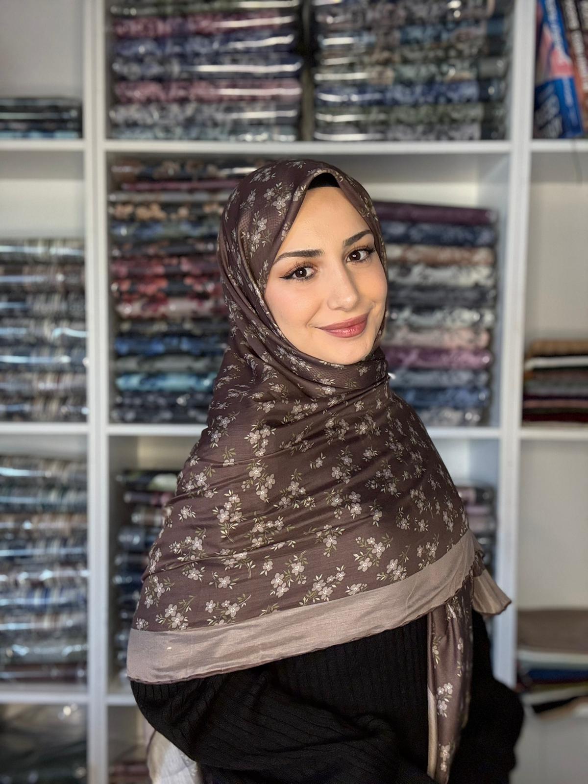 140x140 Büyük Boy Eşarp Desenli Tülbent - Çıtır Çiçek Kahve