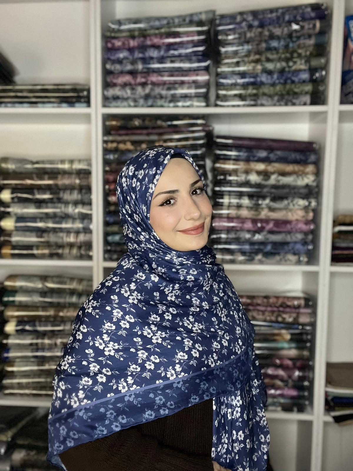 140x140 Büyük Boy Eşarp Desenli Tülbent - Sonbahar Esintisi Lacivert