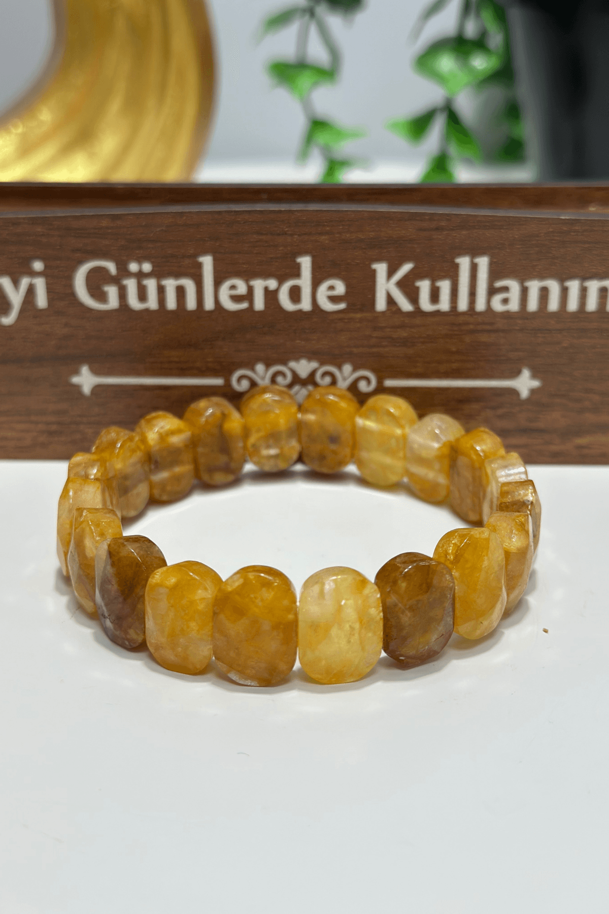 Rolex Serisi Doğal Kalsit Taşı Bileklik – Altın Yansıma