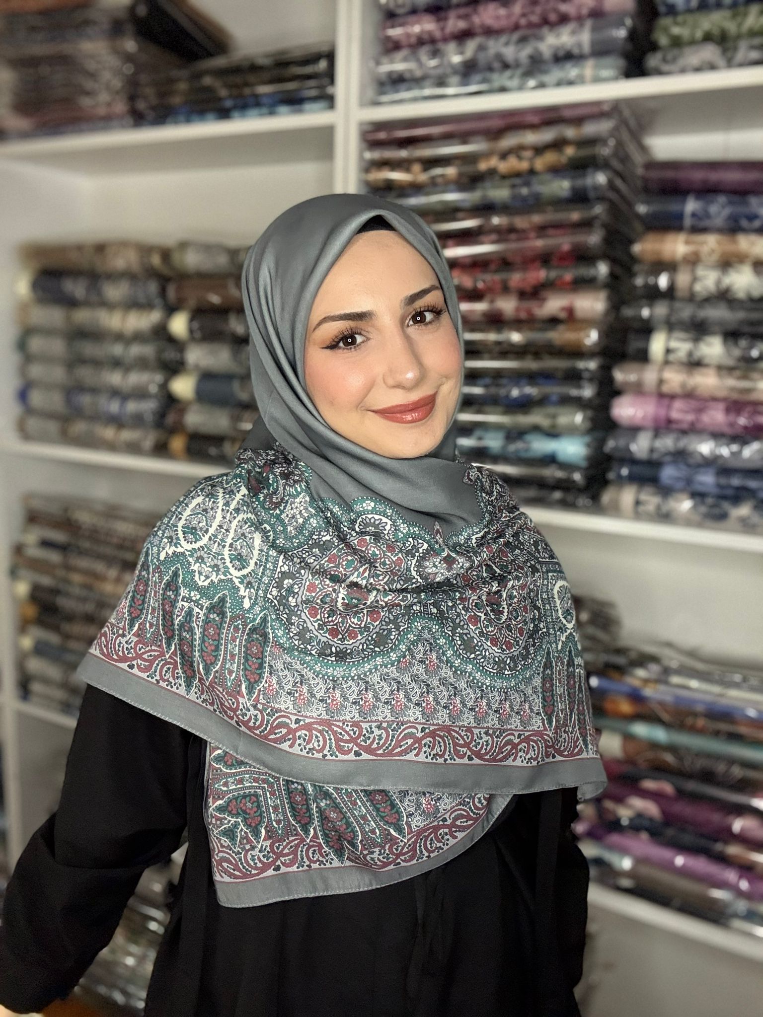 120x120 Büyük Boy Eşarp Desenli Pamuklu - Saray Nakışı Gri