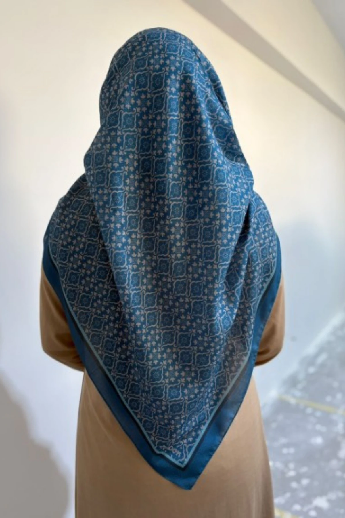 120x120 Büyük Boy Eşarp Desenli Pamuklu - Nilüfer Petrol Mavi