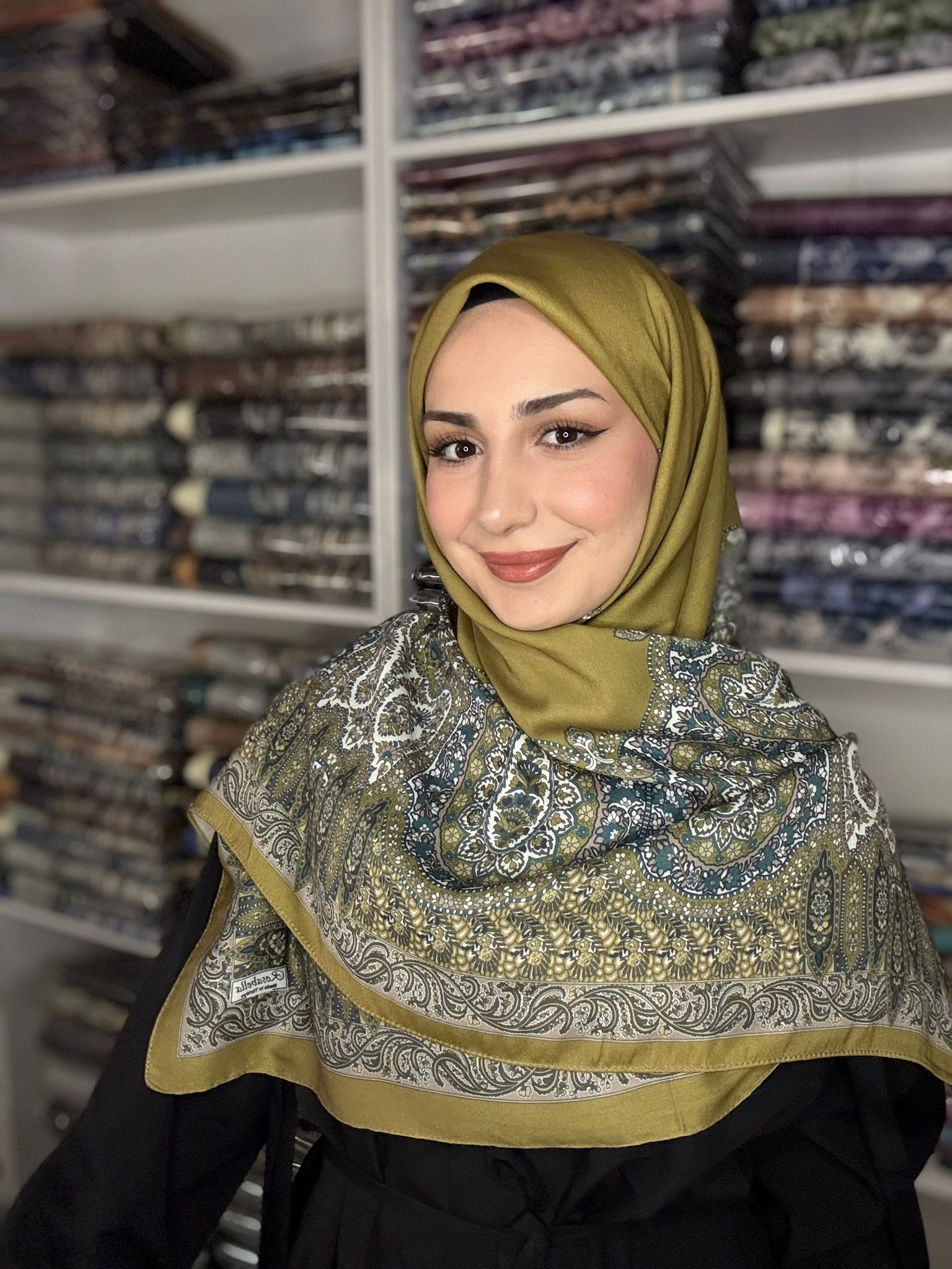 120x120 Büyük Boy Eşarp Desenli Pamuklu - Saray Nakışı Yağ Yeşili