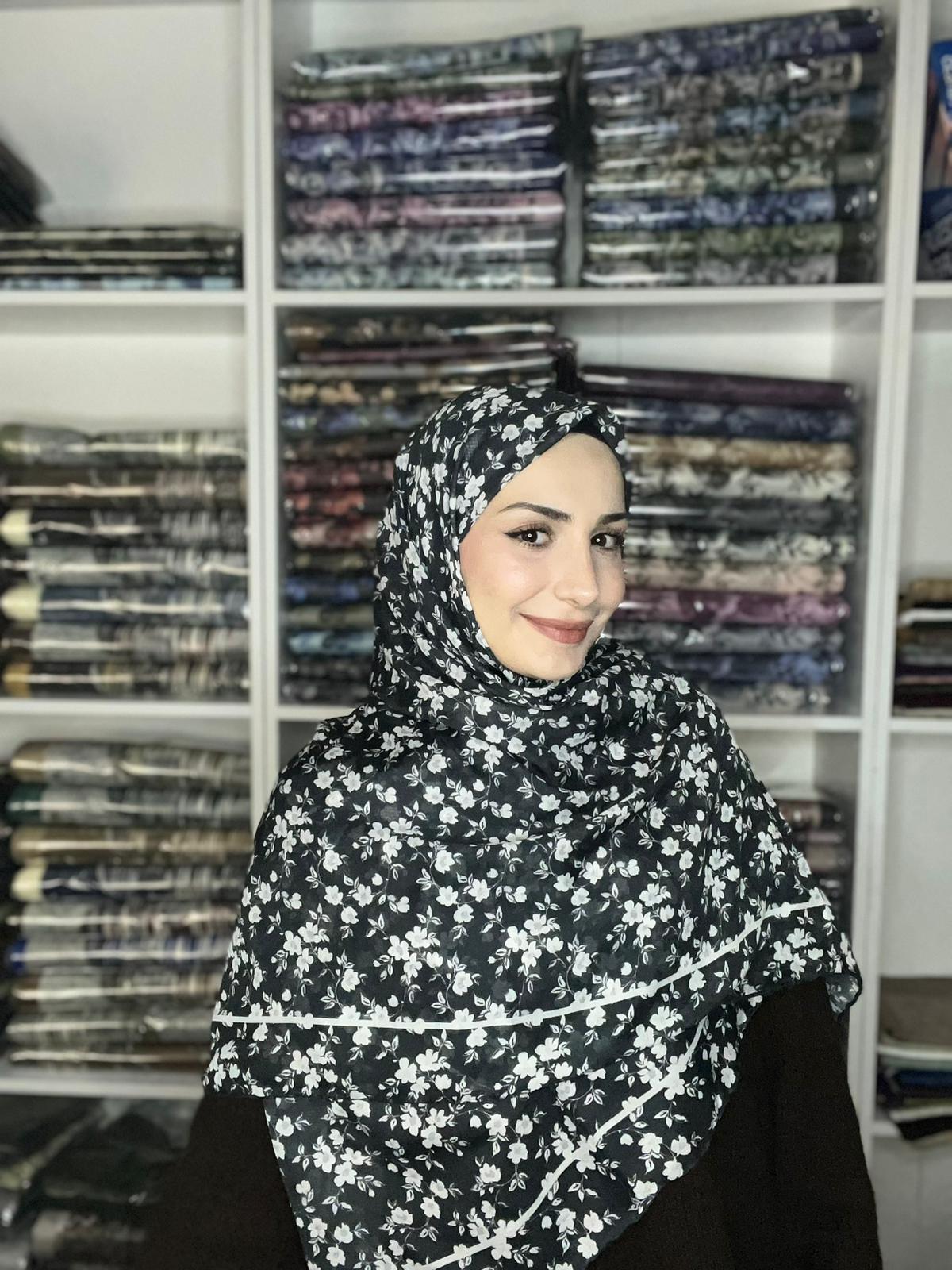 140x140 Büyük Boy Eşarp Desenli Tülbent - Sonbahar Esintisi Siyah