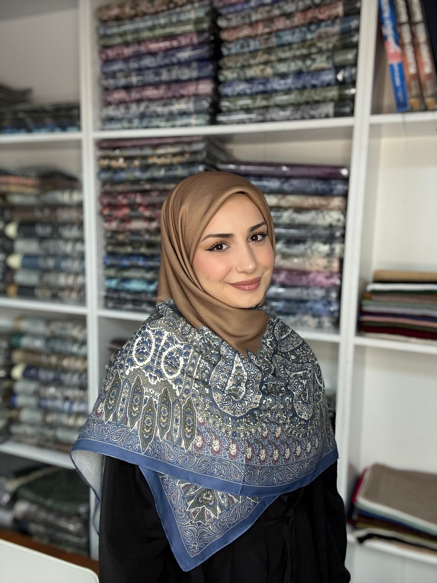 120x120 Büyük Boy Eşarp Desenli Pamuklu - Saray Nakışı Kahve