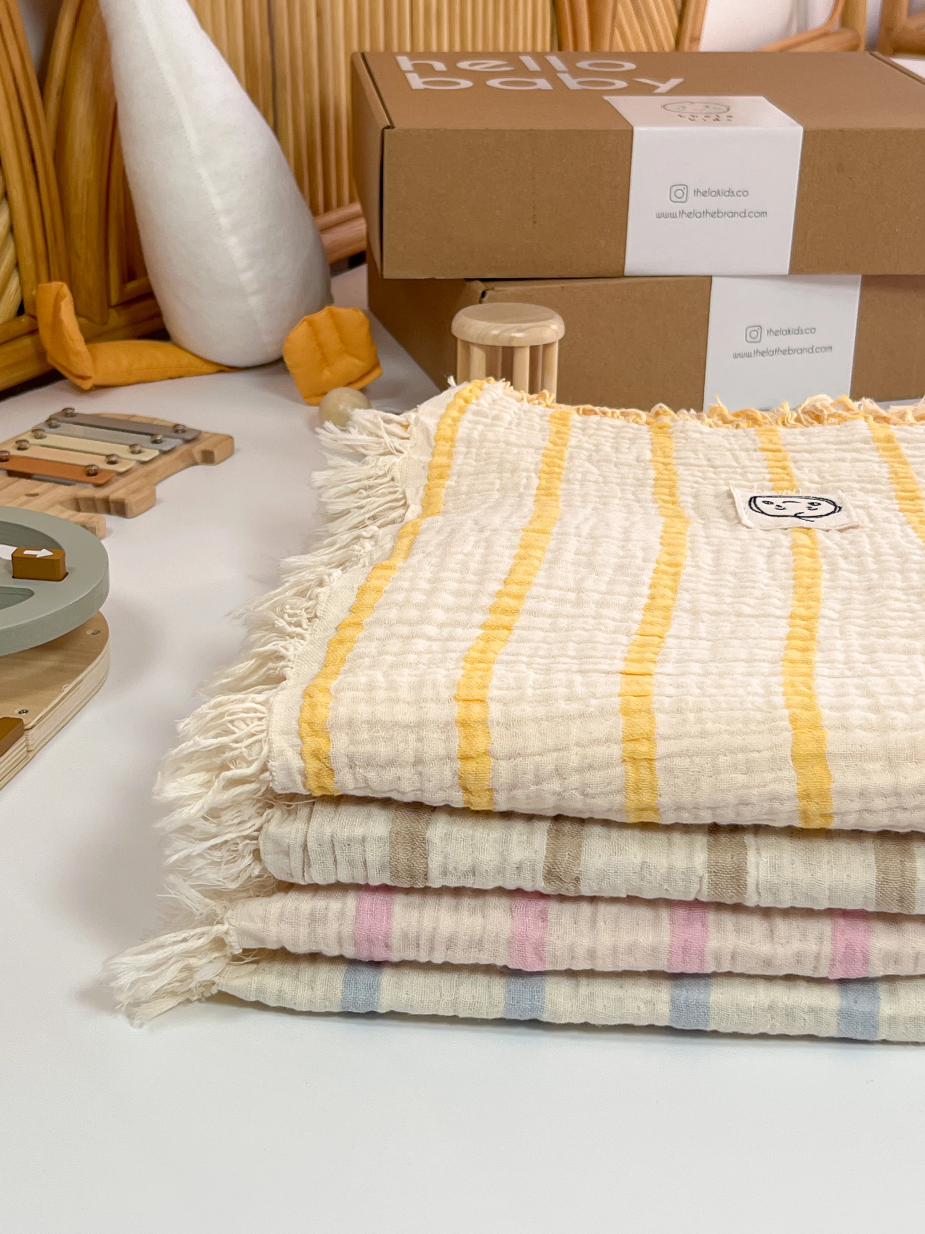 4 Kat Dokuma Çift Taraflı Müslin Battaniye 