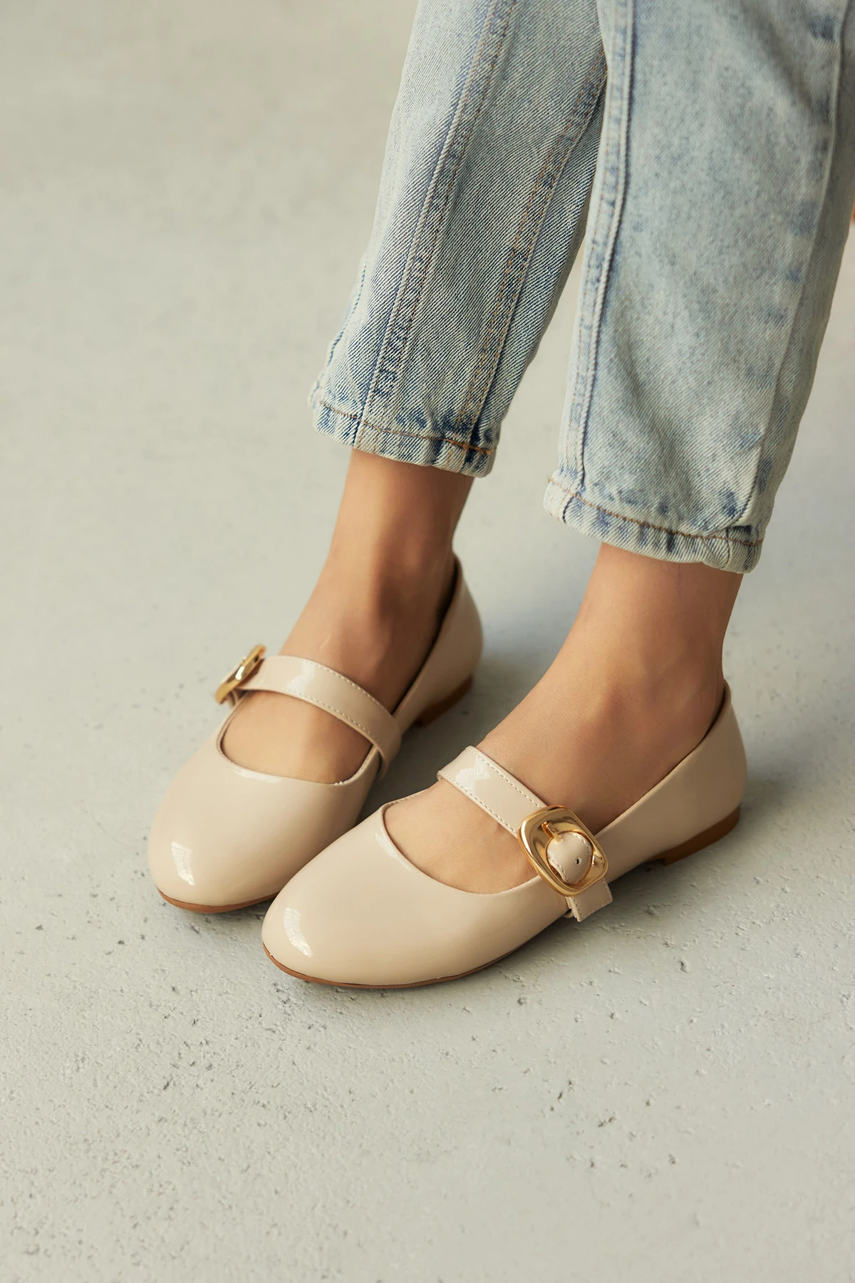 NEO TOKA DETAYLI KADIN BABET AYAKKABI