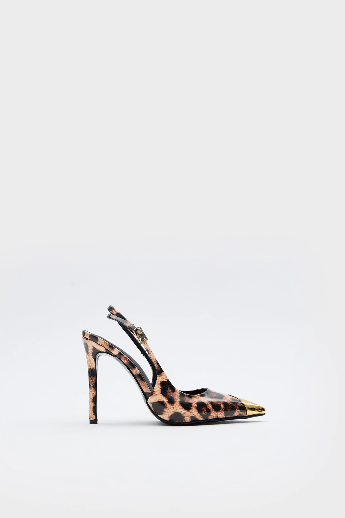 ROBİN METAL UÇ DETAYLI KADIN TOPUKLU AYAKKABI