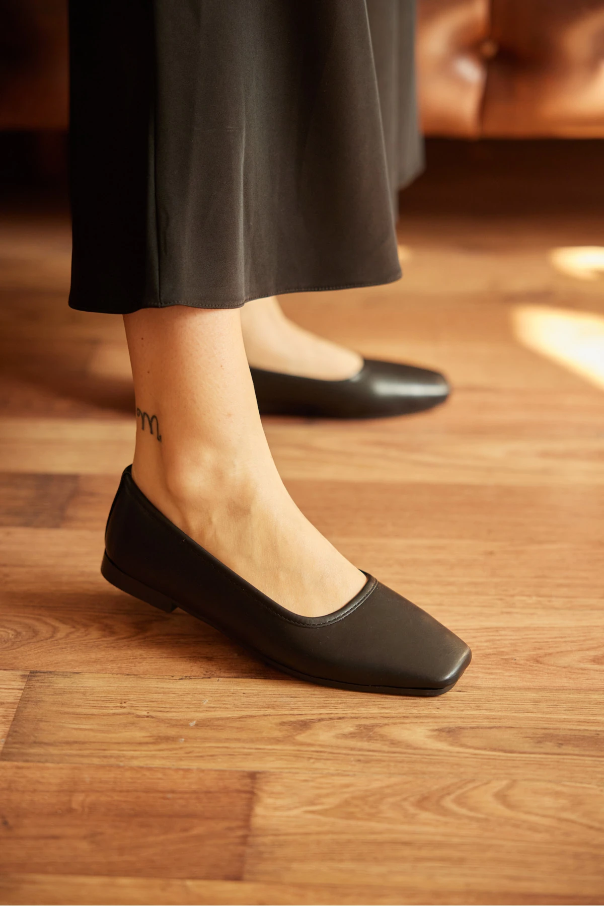 LUNA SUNİ DERİ GÜNLÜK KADIN BABET AYAKKABI