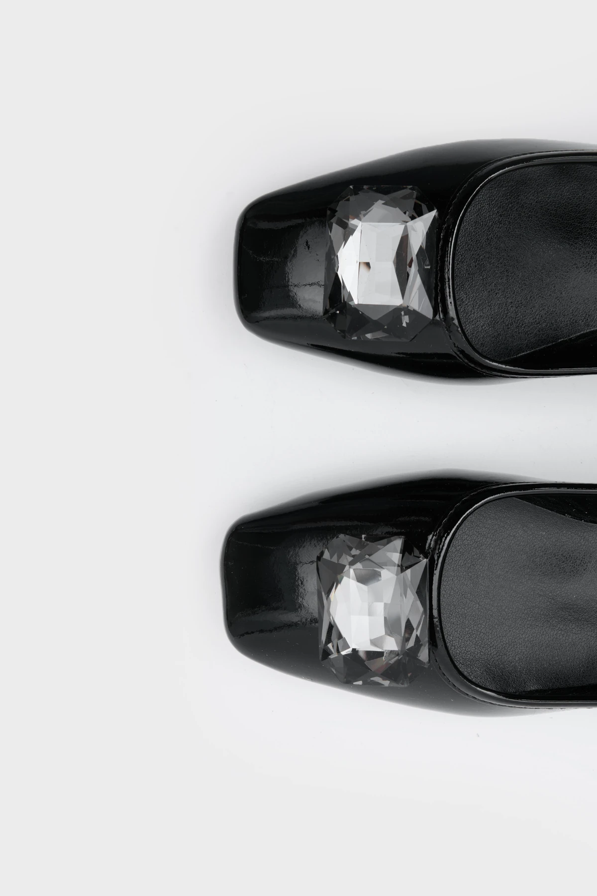 MİLA TAŞ DETAYLI GÜNLÜK KADIN BABET AYAKKABI