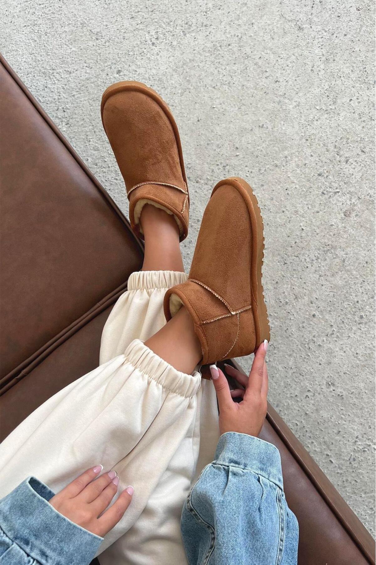 MİNİ İNCE TABAN İÇİ TÜYLÜ KIŞLIK KADIN BOT AYAKKABI - Taba