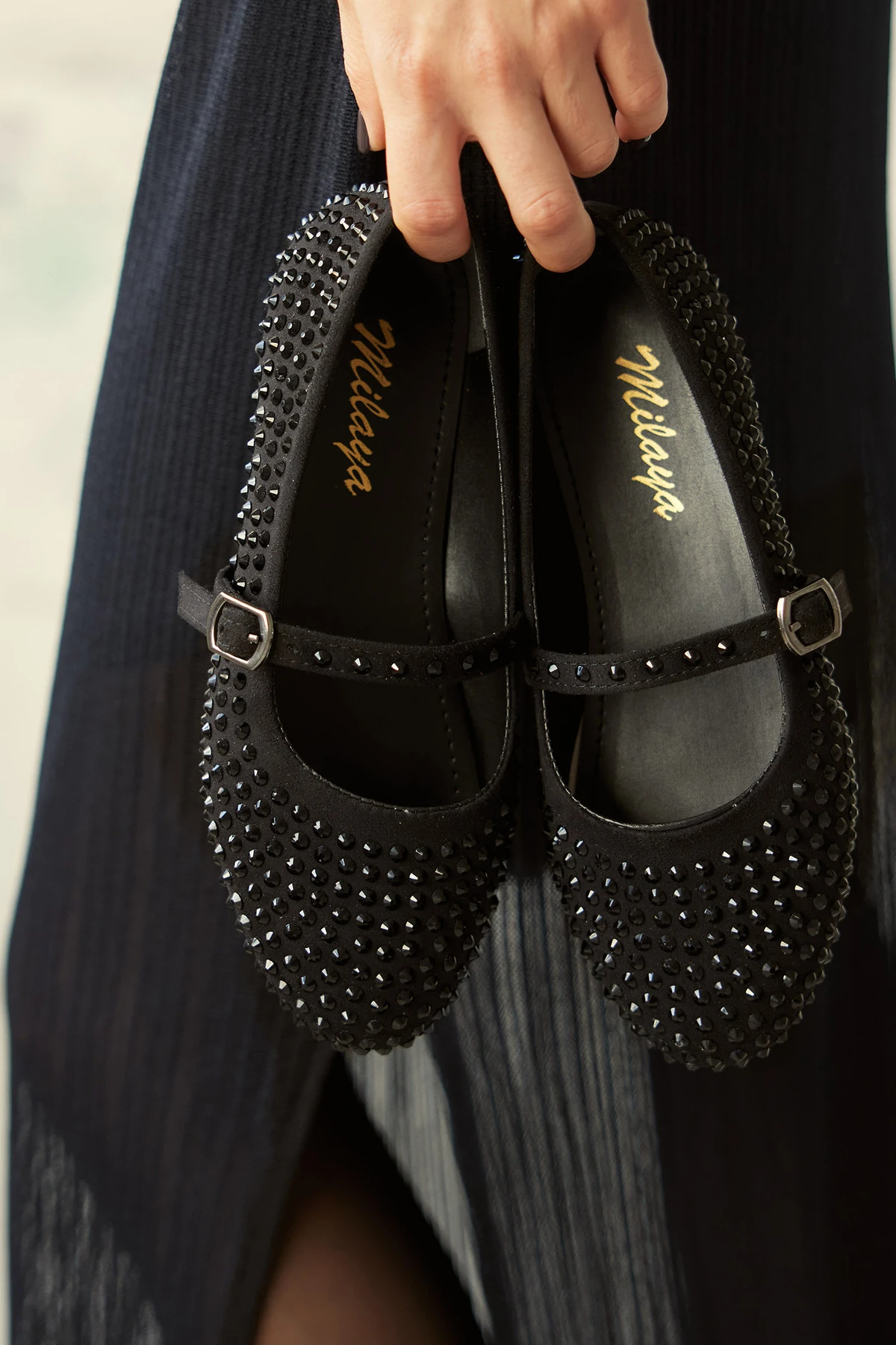 PARLA TAŞ DETAYLI KADIN BABET AYAKKABI