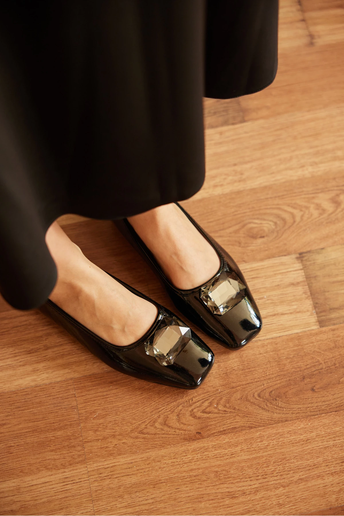 MİLA TAŞ DETAYLI GÜNLÜK KADIN BABET AYAKKABI