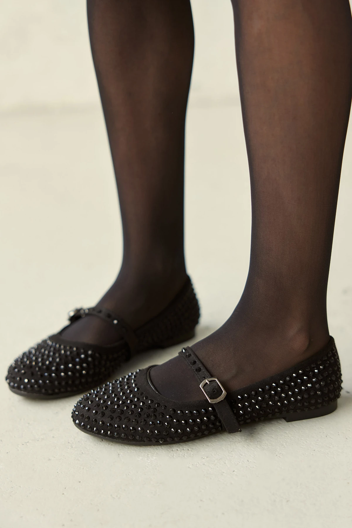 PARLA TAŞ DETAYLI KADIN BABET AYAKKABI