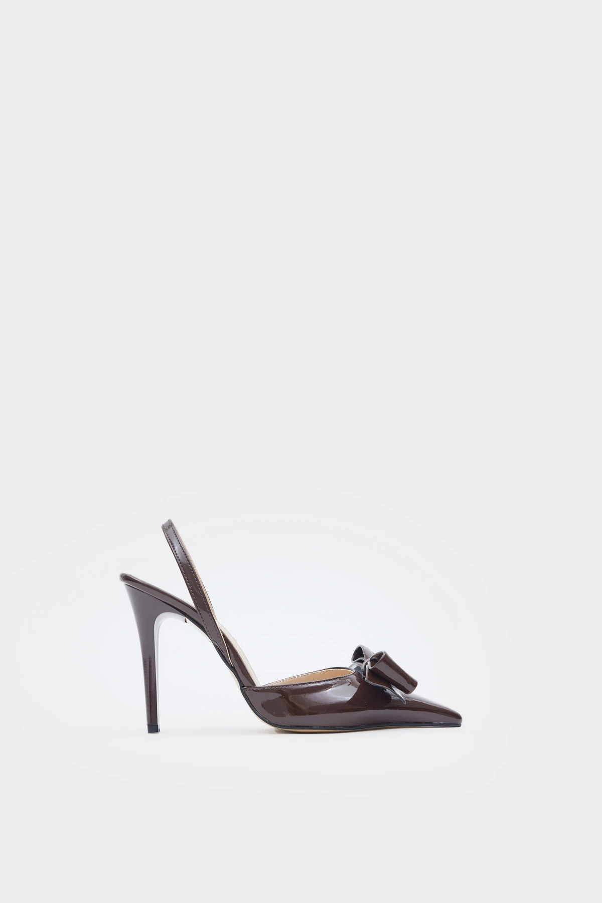 SELİA FİYONK DETAYLI KADIN RUGAN TOPUKLU AYAKKABI