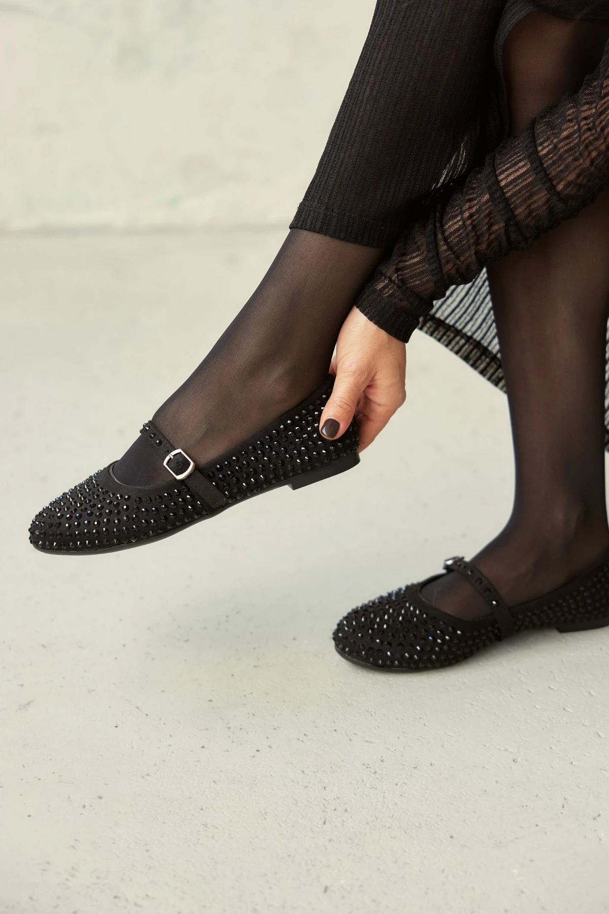 PARLA TAŞ DETAYLI KADIN BABET AYAKKABI