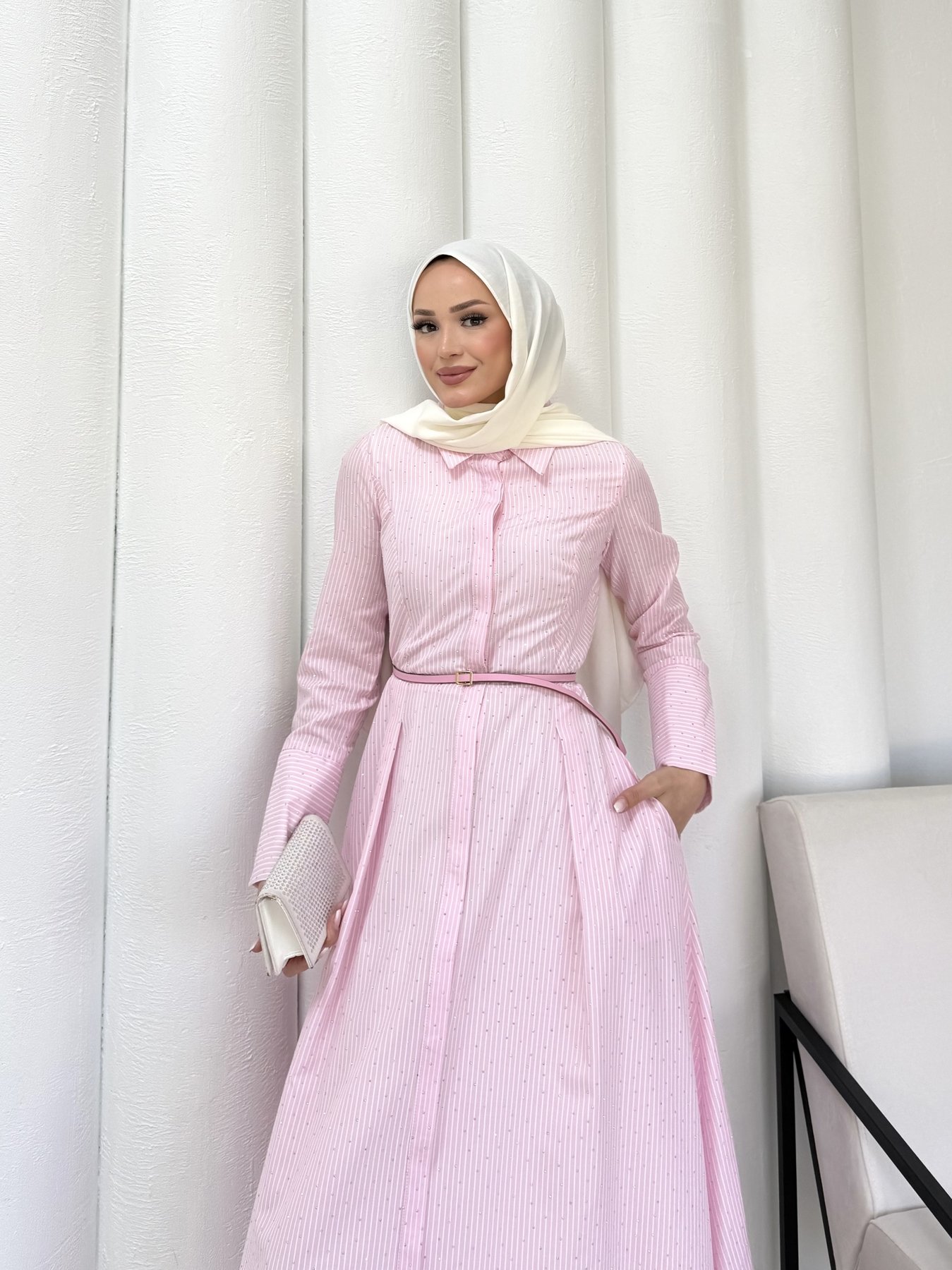 Çizgili Taşlı Kemerli Poplin Elbise 32-2341