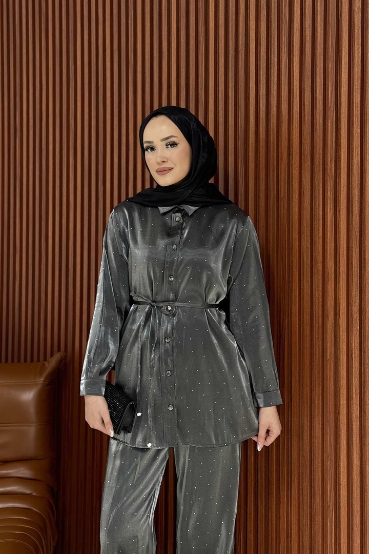 Taşlı Gömlekli Takım 32-3531