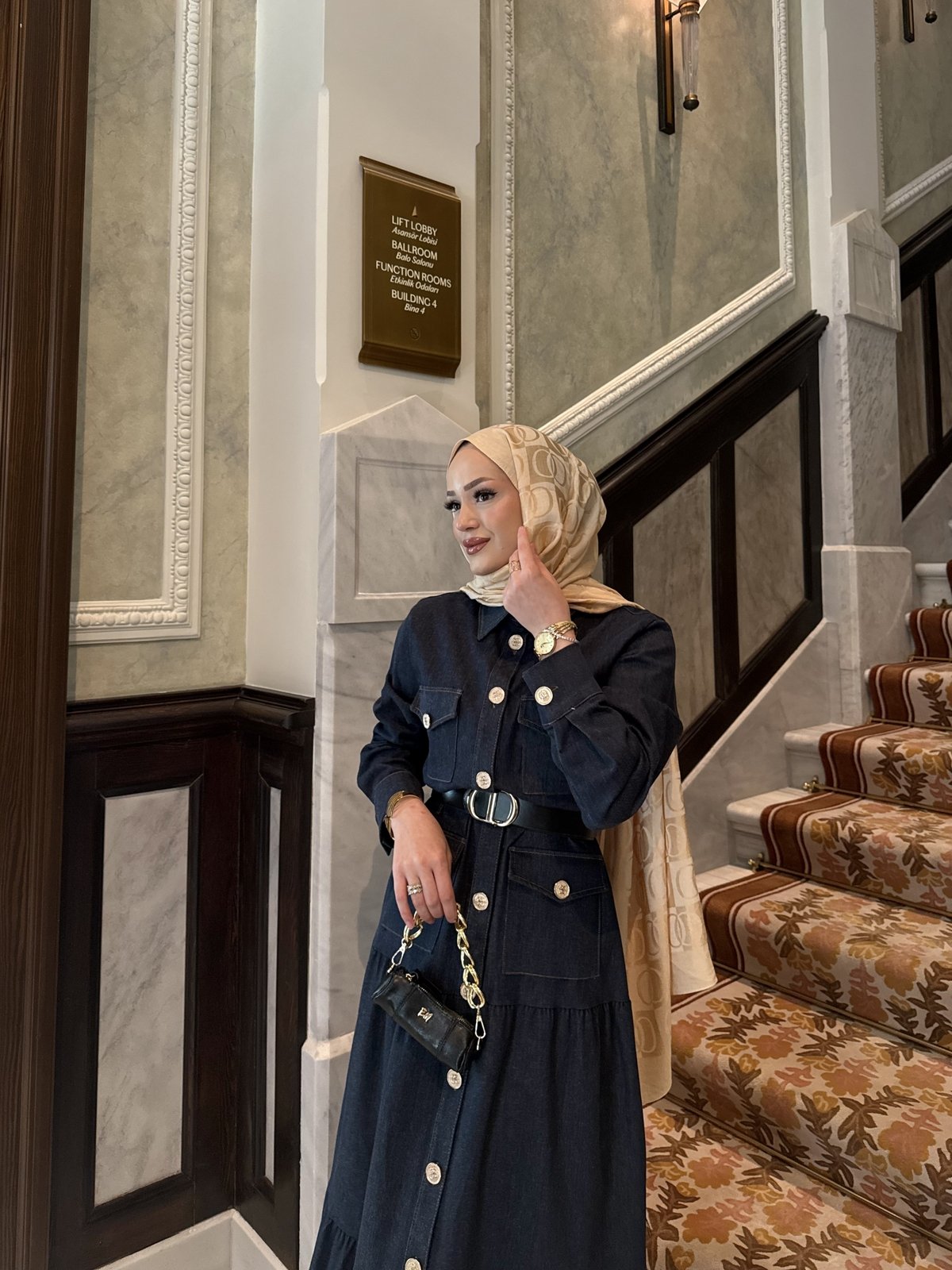 Kemerli Düğmeli Kot Elbise 3-3311