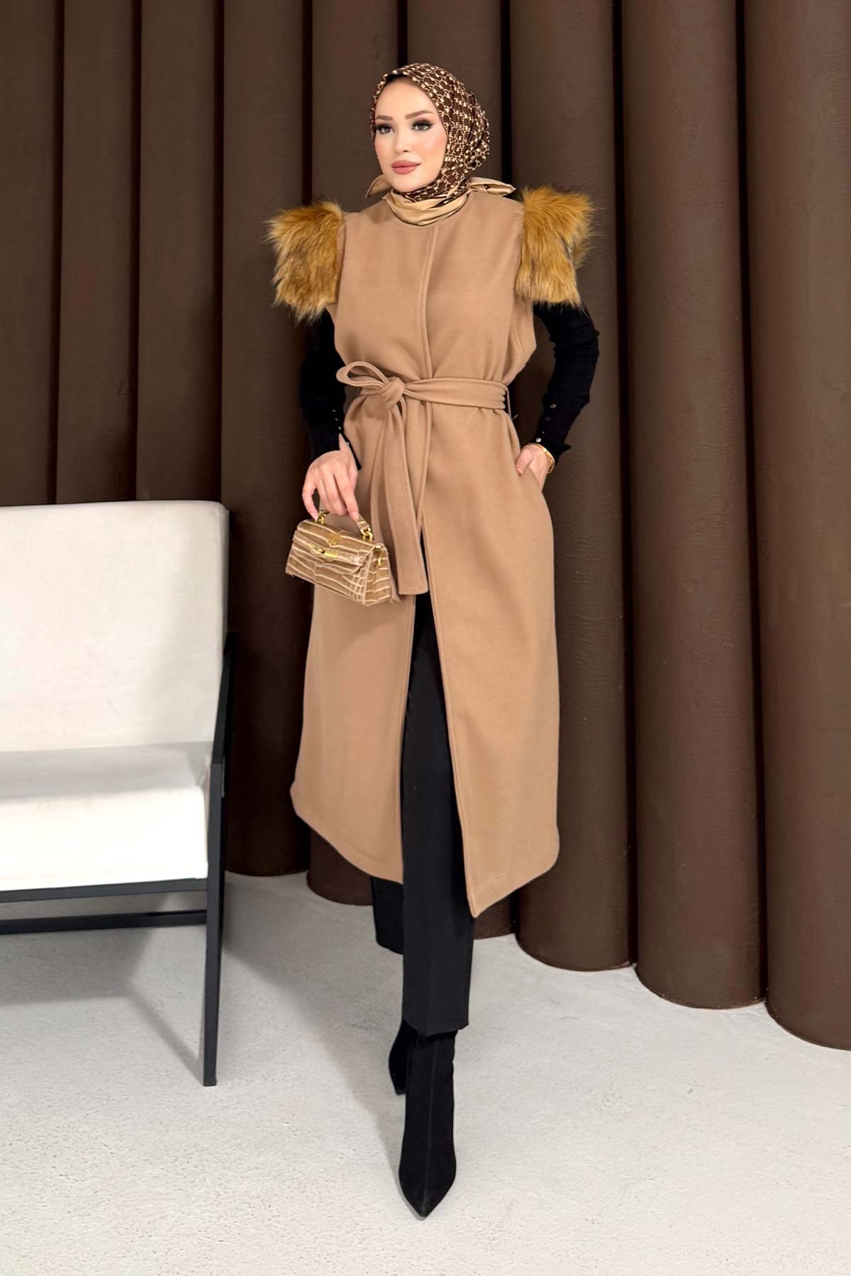 Kürklü Kaşe Yelek 32-3709