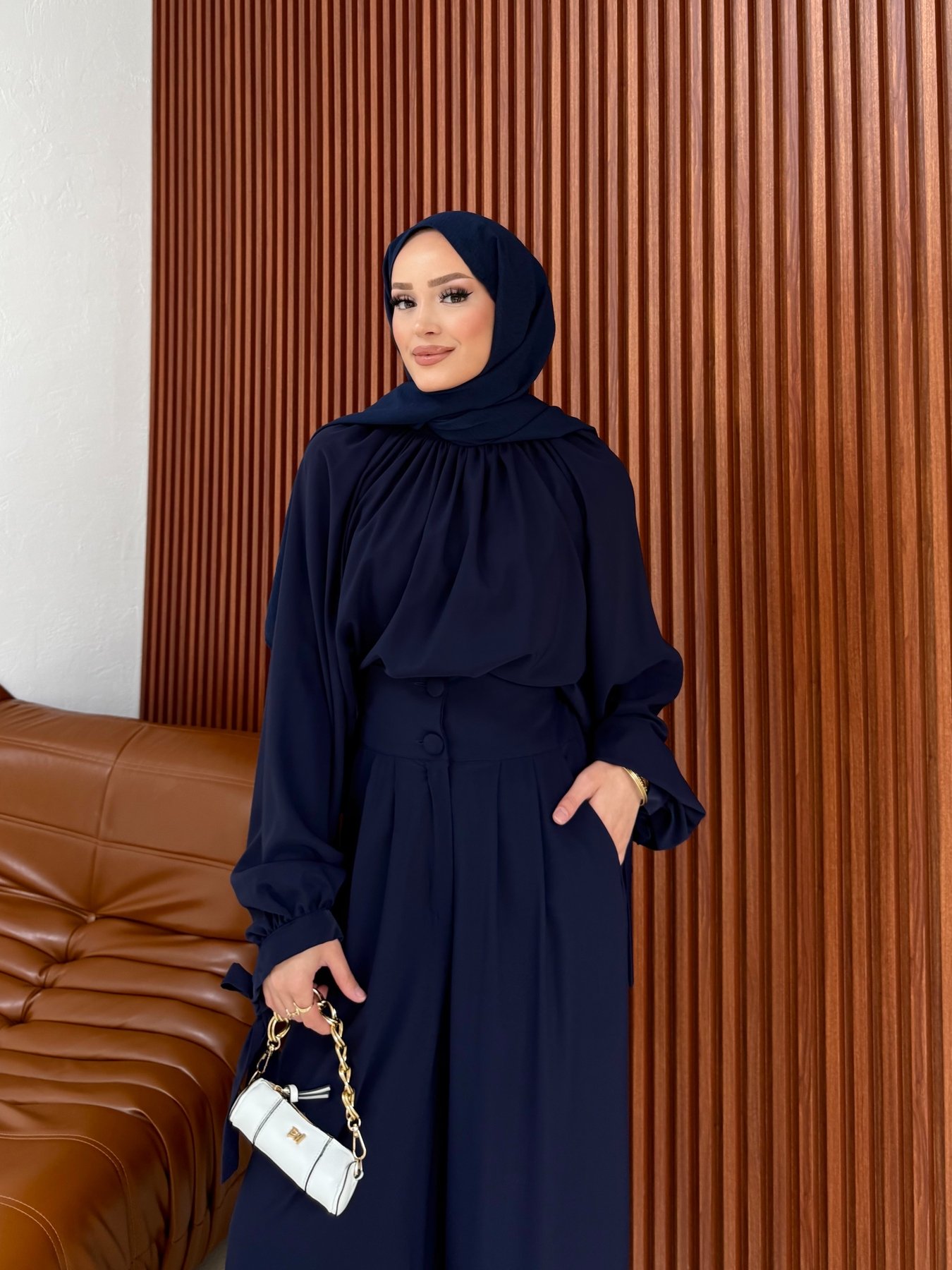 Kolu Bağlamalı Dubai Takım 71-7000