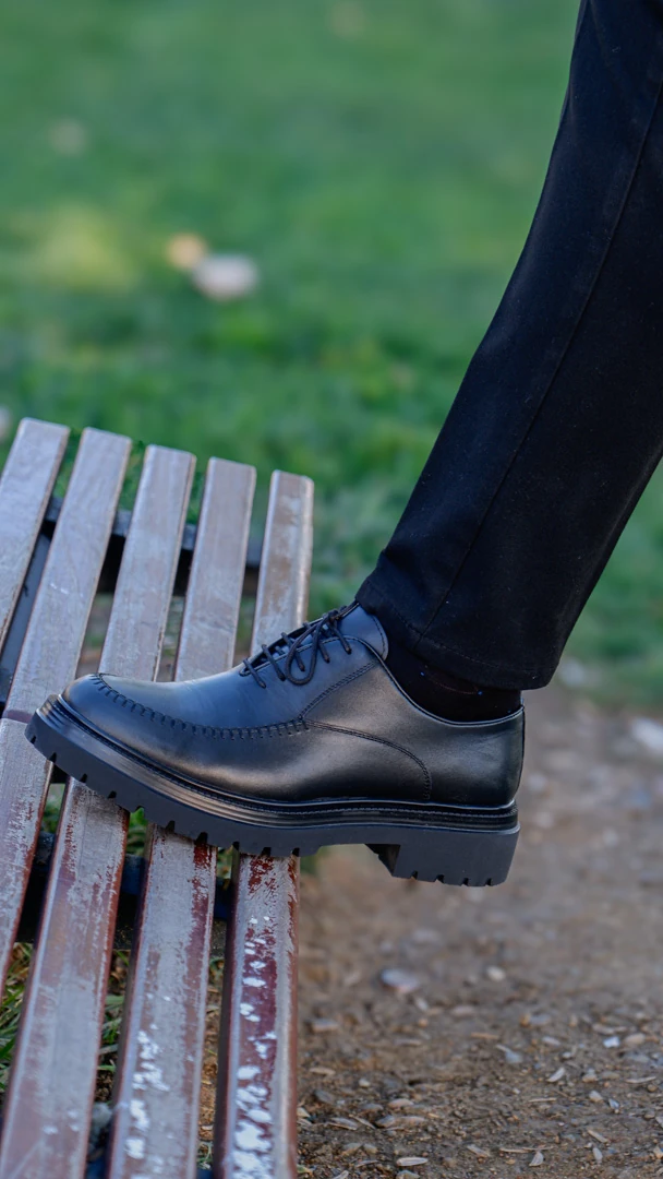 Brogue Model Haiki Natural Deri Casual Ayakkabı - Siyah