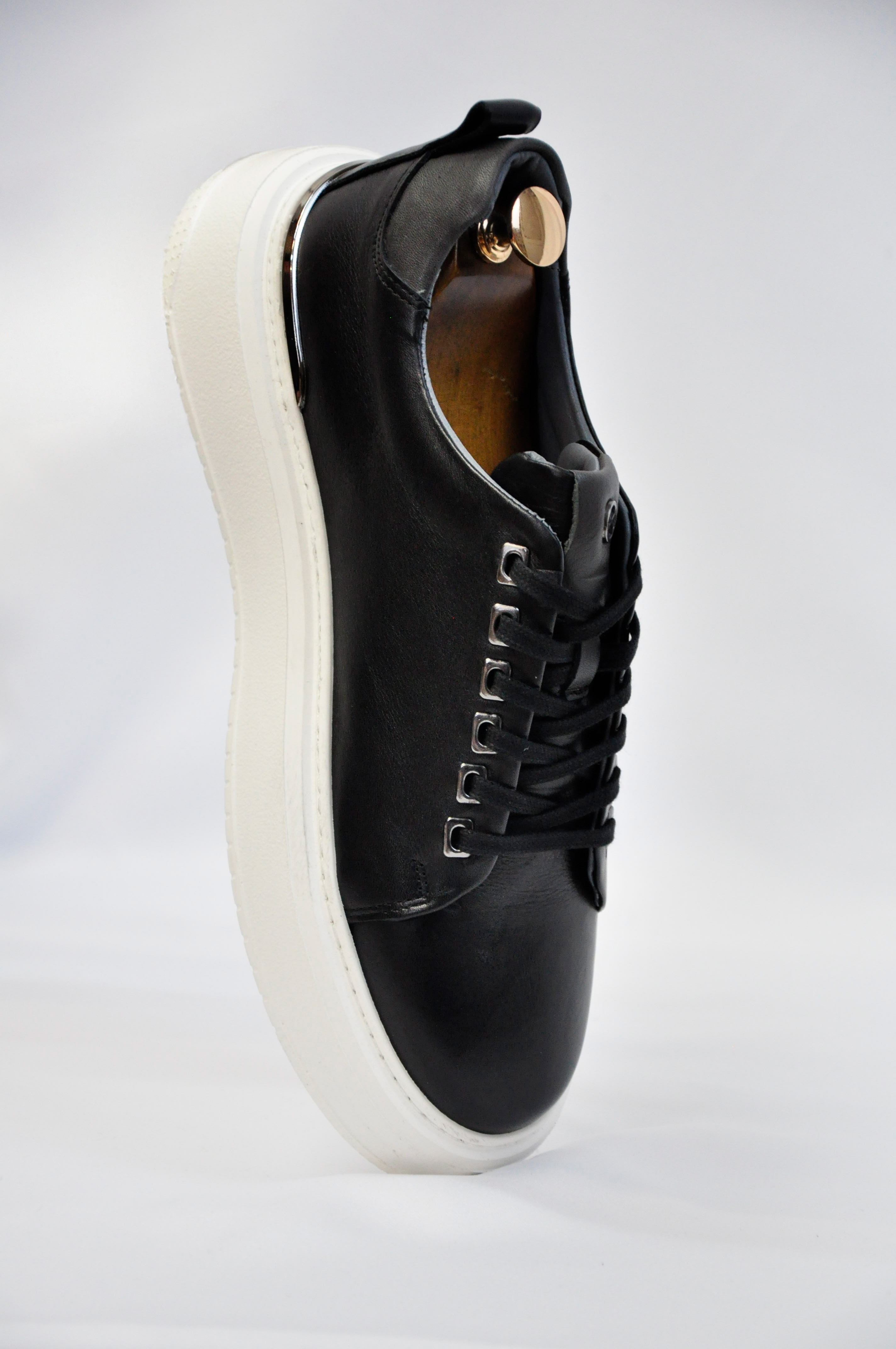 Moliere Model Hakiki Natural Deri Demir Detaylı Sneaker Ayakkabı