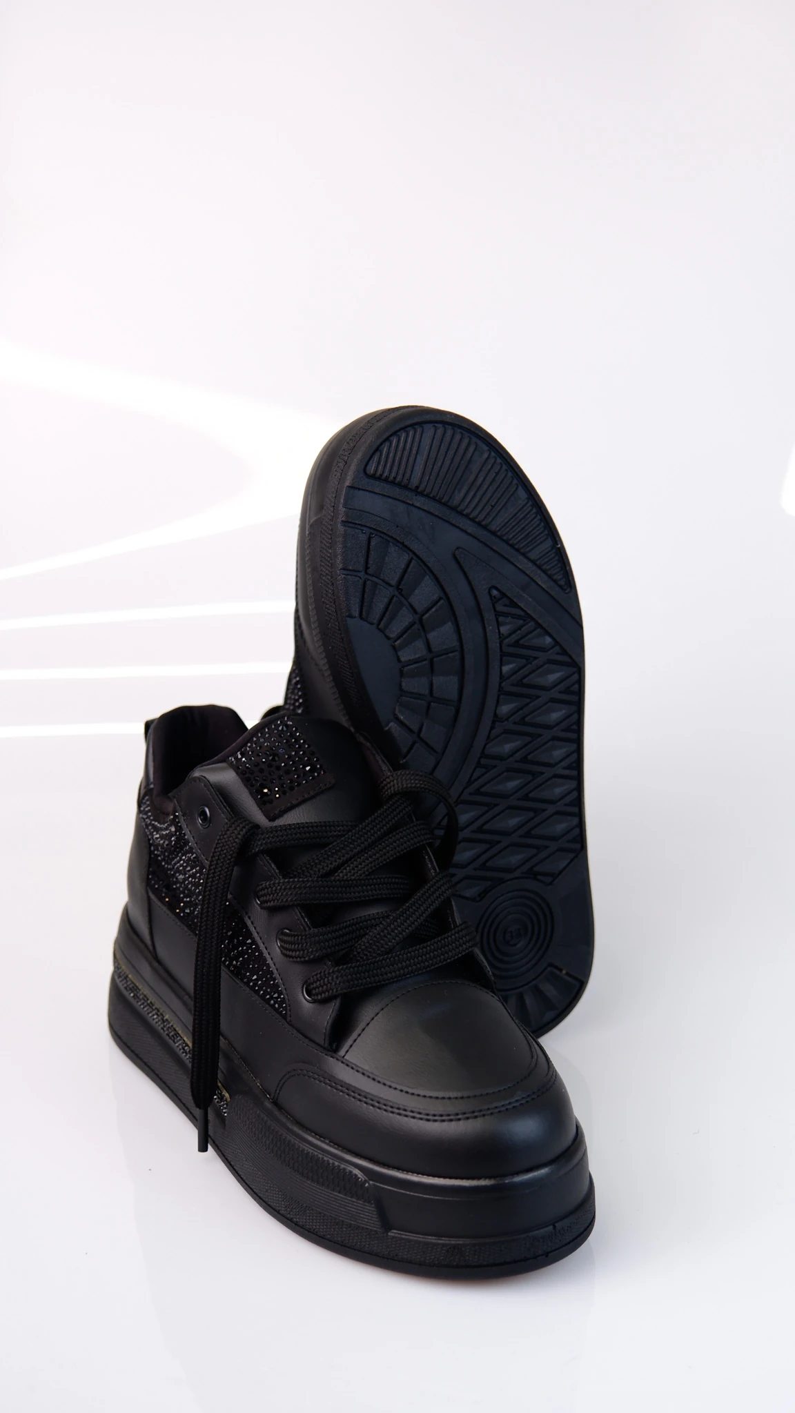 Delta Model Kadın Günlük Sneaker Ayakkabı - Siyah