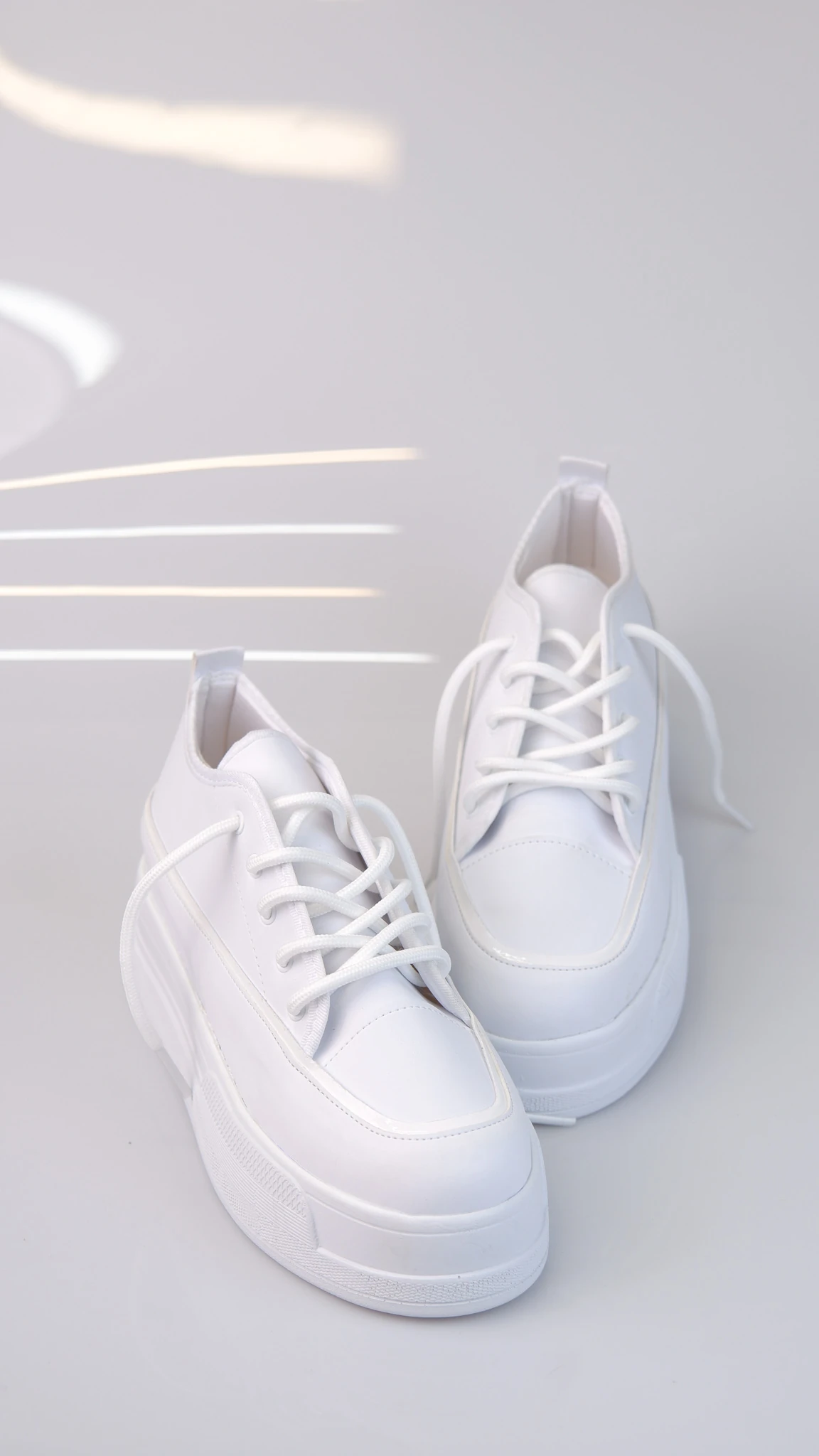 Delta Model Kadın Günlük Sneaker Ayakkabı - Beyaz