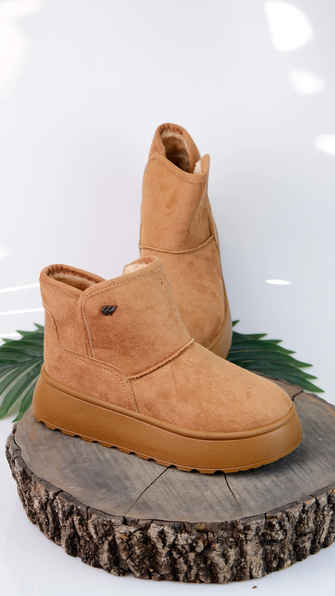 Foundry Model Süet Detaylı Kadın Günlük Bot Ayakkabı - TABA