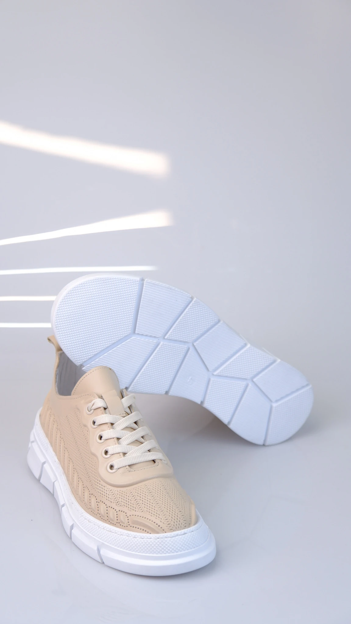 Maxi Model Kadın Günlük  Hakiki Deri Sneaker Ayakkabı