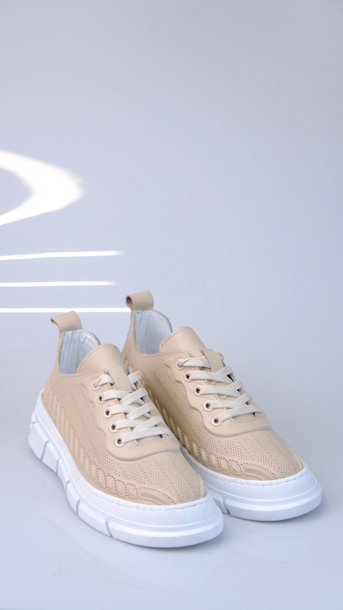 Maxi Model Kadın Günlük  Hakiki Deri Sneaker Ayakkabı